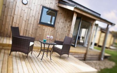 Patio of Pond lodge