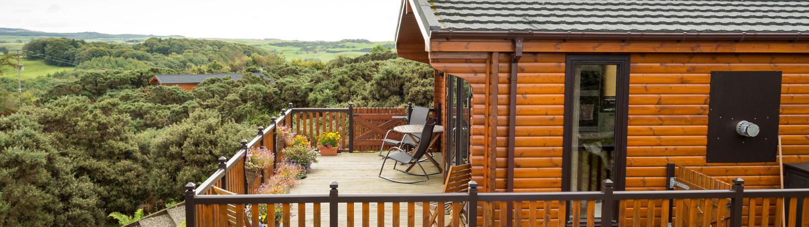 Lodge exterior and view at The Ridge Barstobrick