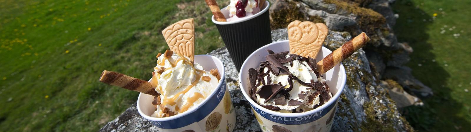 Cream o' Galloway ice cream sundaes